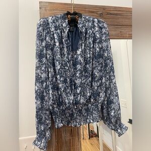 Rachel Brans. Navy and White Floral Blouse size Small